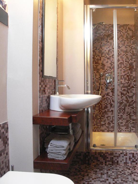 Casa Isabella Guest House Vaglio Serra Ruang foto