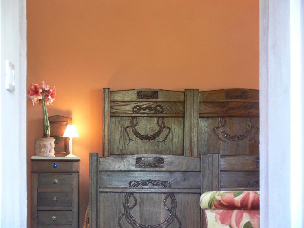 Casa Isabella Guest House Vaglio Serra Ruang foto
