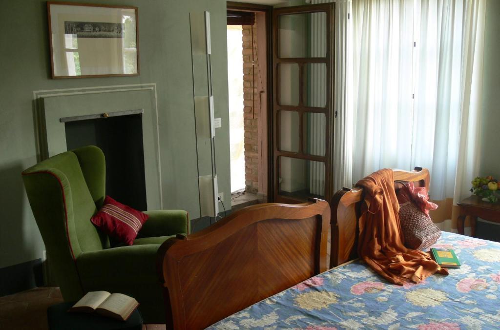 Casa Isabella Guest House Vaglio Serra Ruang foto